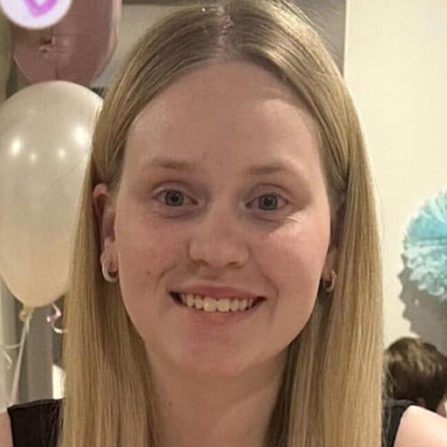 Babysitter in Traralgon: Macy