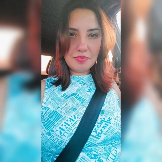 Babá em Cambé: Ana Carolina