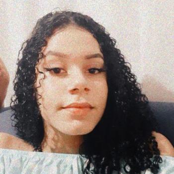 Babysitter Itajaí: Lilian