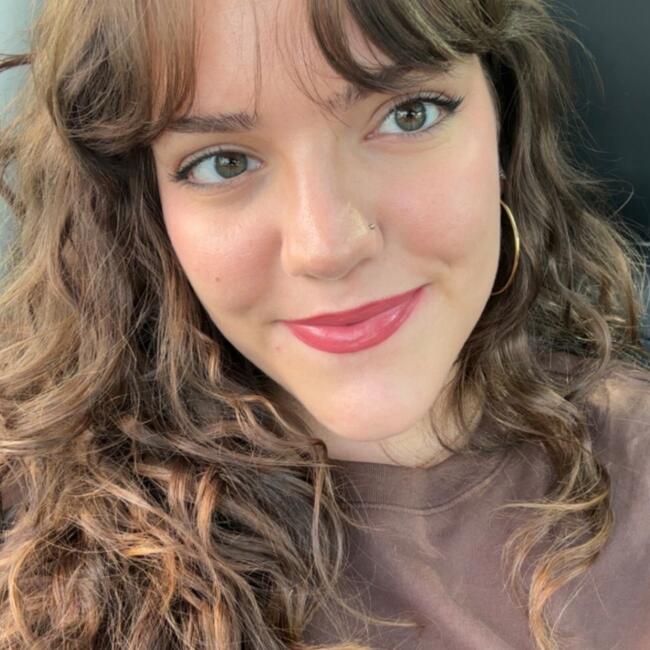 Babysitter in Alicante: Laura