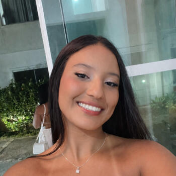 Babysitter in São José dos Campos: Paula