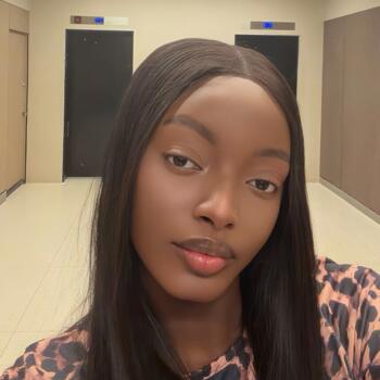 Nounou à Montréal: Sophia