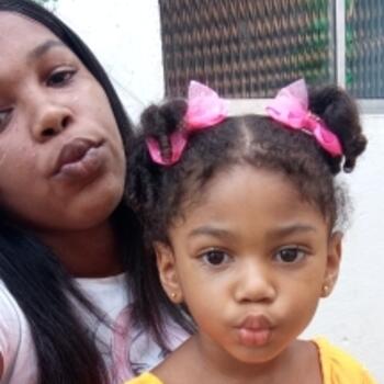 Babysitter in Recife: Jessica