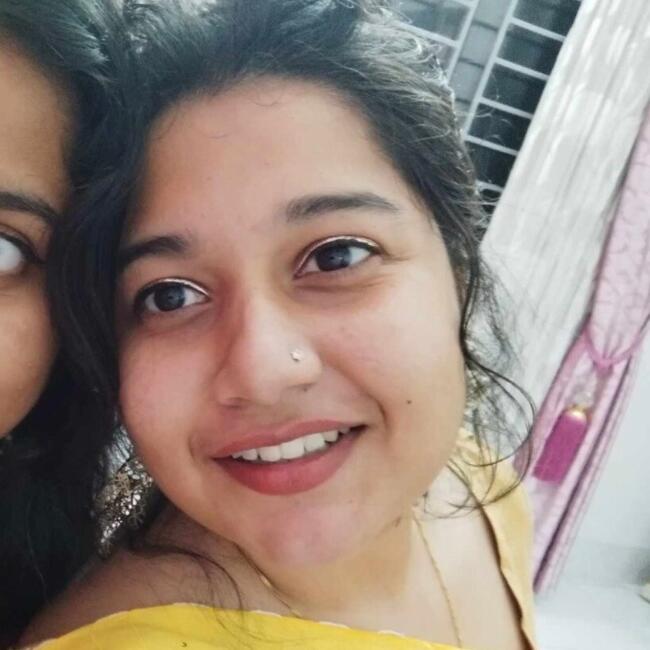 Babysitter in London: Meem