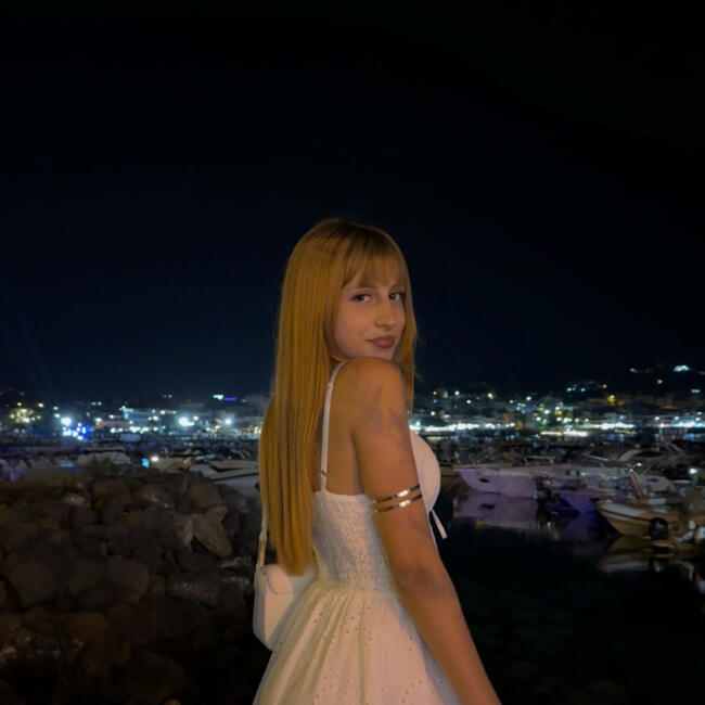 Babysitter a Roma: Giulia