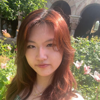 Babysitter Brooklyn: Helen