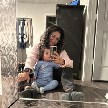 Babysitting job in San Antonio: babysitting job Jennifer