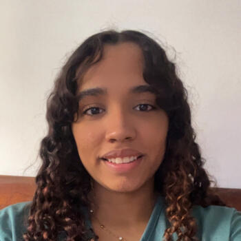 Babysitter in Buenos Aires: Kamila Marcano