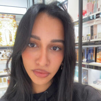 Babysitter in Clermont-Ferrand: Aya