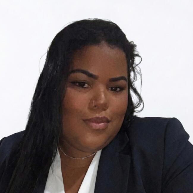 Babysitter in Olinda: Fabyolla