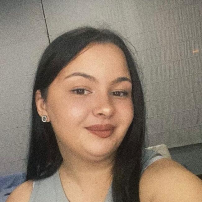 Babysitter in Zaragoza: Lucia