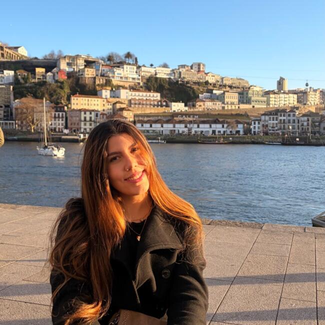 Babysitter em Oeiras: Beatriz