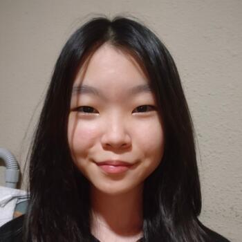 Babysitter in Singapore: Winnie