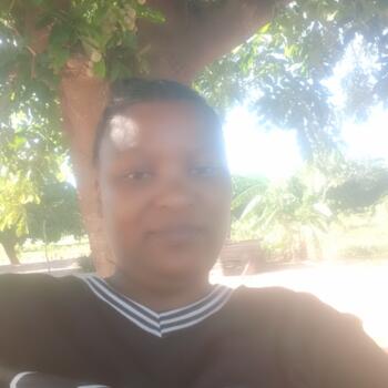 Nanny KwaZulu: Zandile