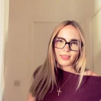 Babysitter in Laurac-en-Vivarais: Elsa