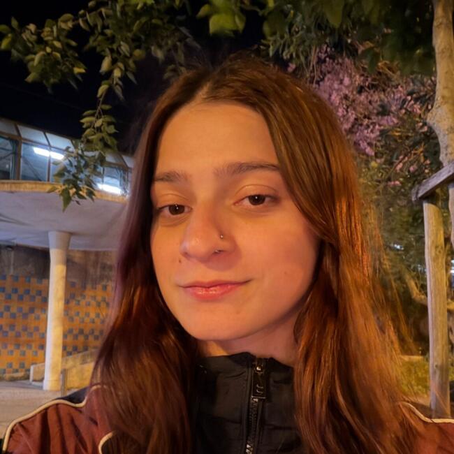 Trabalho de babysitting em Viana do Castelo: Victoria