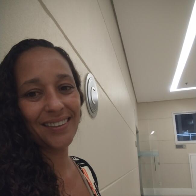 Babysitter in Queimados: Andreia
