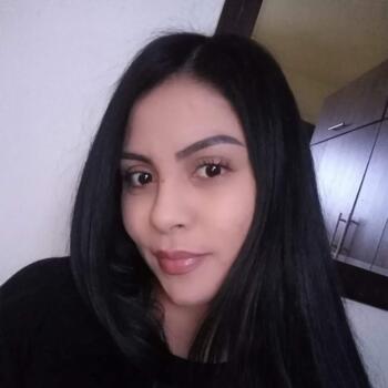 Babysitter Bello: Dayana