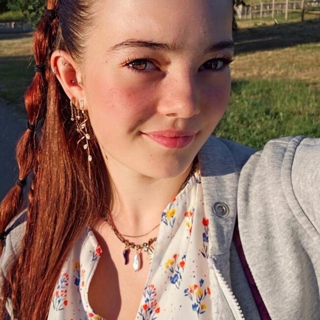 Babysitter in Colmar: Perrine